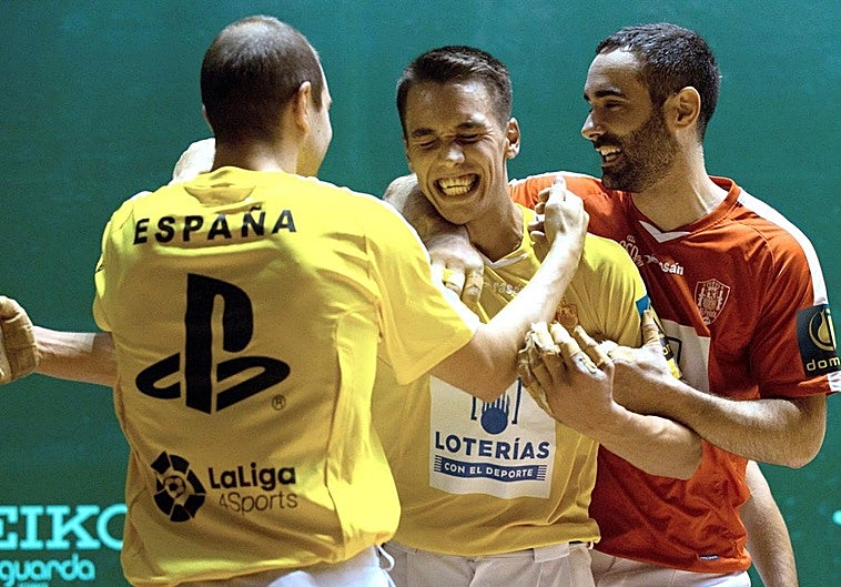 Altuna y Zabala, en tierras de Lamine